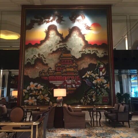 Hong Kong’s Shangri-La Hotel: Best Of East And West